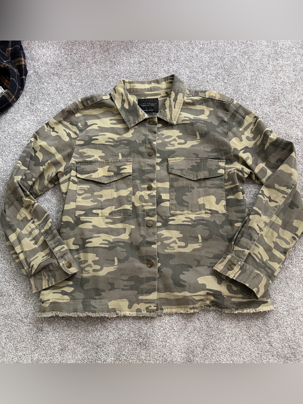 Sanctuary Olive and Taupe Camo Utility Jacket